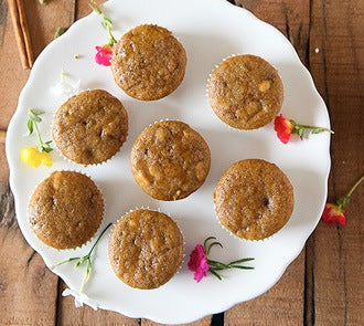 Organic Eggless Wholewheat Fruit and Nut Cupcakes with Honey Icing